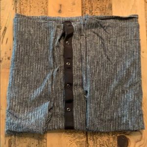 LuluLemon infinity snap scarf